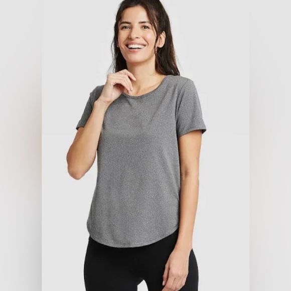all in motion Tops - All In Motion Gray Workout Top * XXL